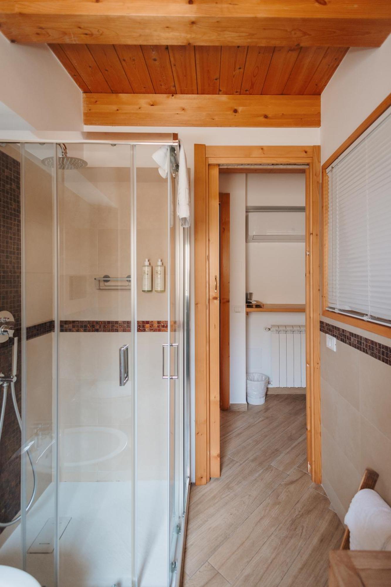 La Casa Di Pinocchio Hotel Ена Стая снимка