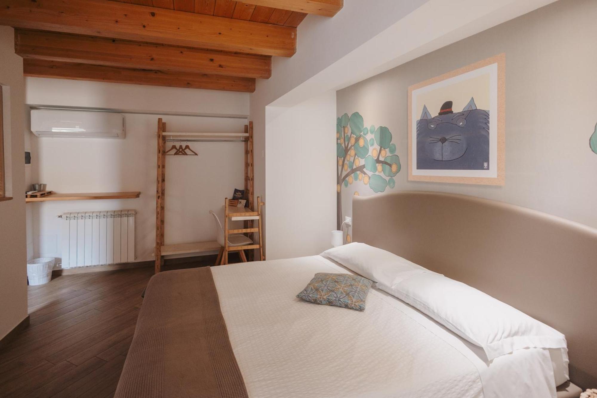 La Casa Di Pinocchio Hotel Ена Стая снимка