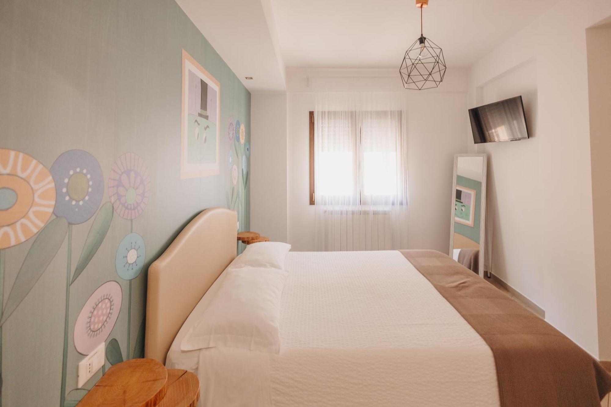 La Casa Di Pinocchio Hotel Ена Екстериор снимка
