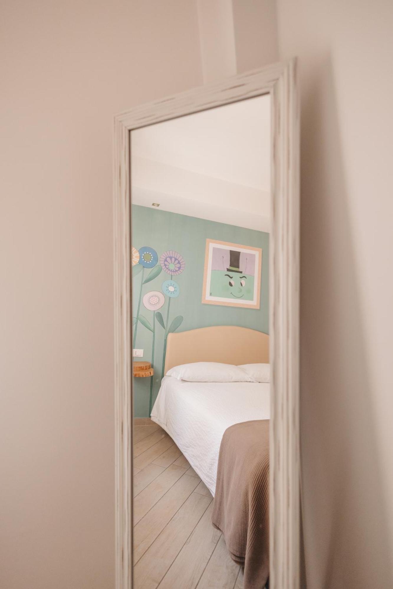 La Casa Di Pinocchio Hotel Ена Екстериор снимка